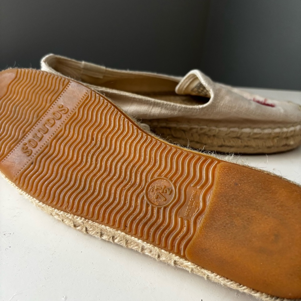 Soludos Espadrilles with a Cherry Embroidery As New - Picture 4 of 7